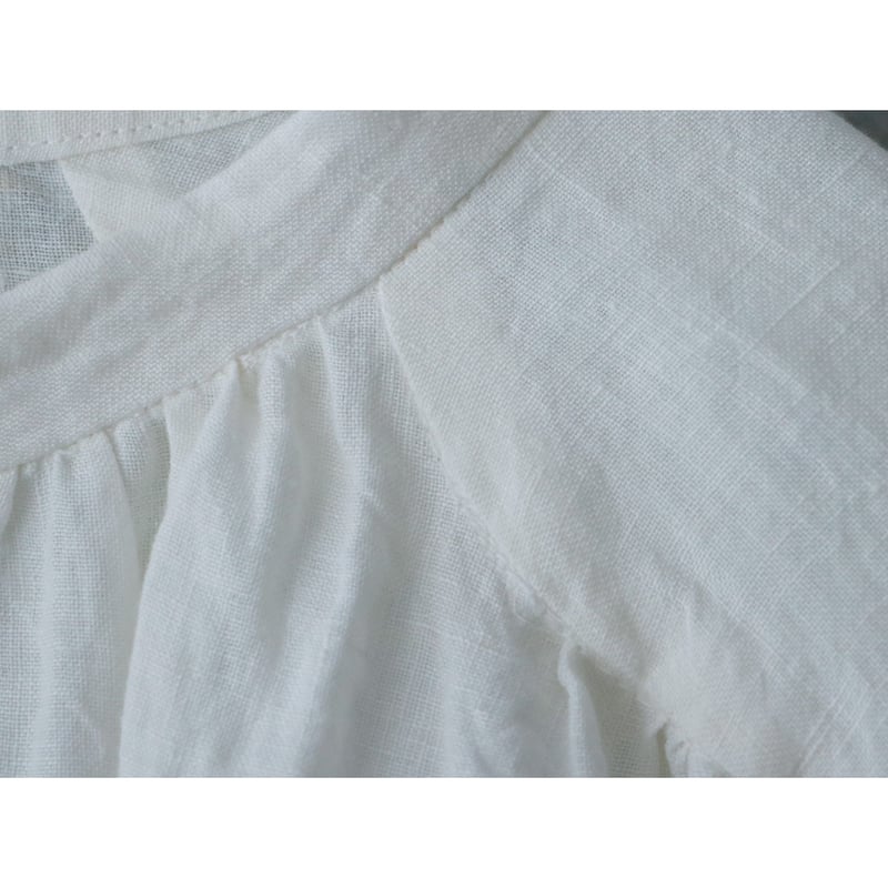 FRAMeWORK フレンチリネン製品染めブラウス　リネンフレアスリーブブラウス フレンチリネン・フレアスリーブブラウス／オフホワイト