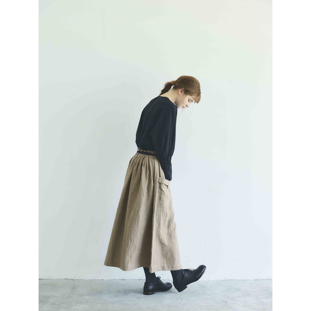美品　BOSCH　ボッシュ　（38）　リネン混タイトロングスカート　ベージュ bottoms-07016 ハイウエスト ストレッチチノタイトスカート