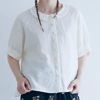 リネンコットン・フラットカラーブラウス／オフホワイト