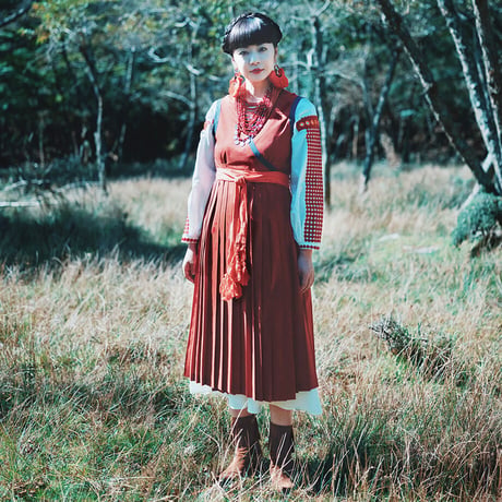 GROUND ONE PIECE / VERMILION
