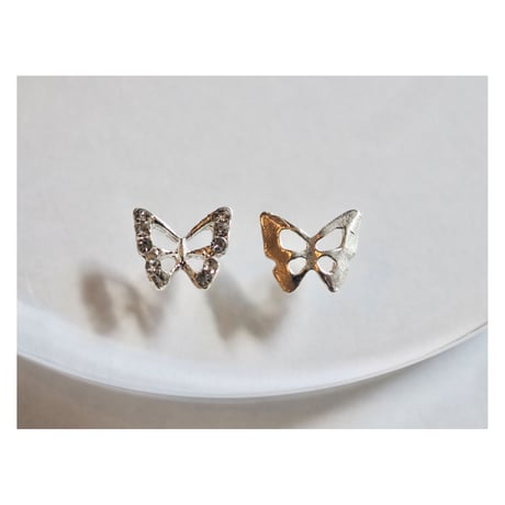 hollow butterfly （ストーンシルバー）