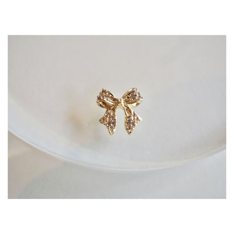 luxury zircon*fancy ribbon（ゴールド）