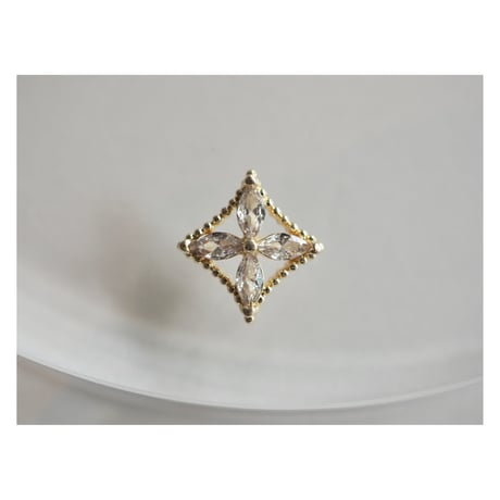 luxury zircon*monogram diamond