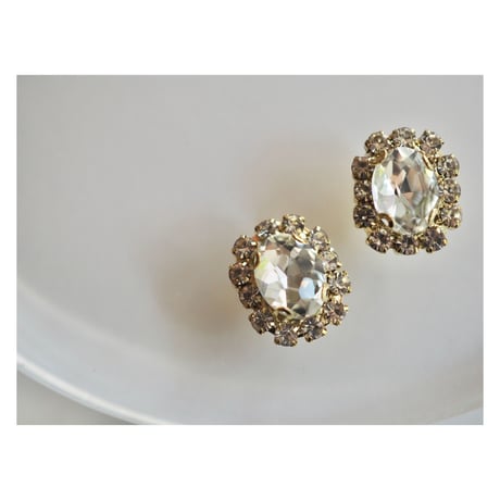 brooch（オーバル）