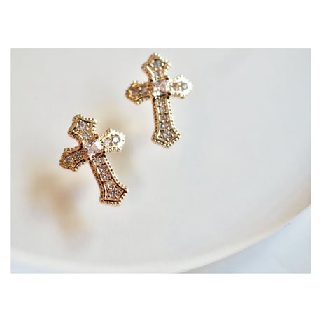 luxury zircon*cross（ゴールドダイヤ）