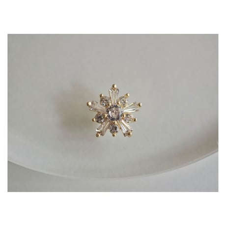 luxury zircon*snow crystal（フラワーゴールド）