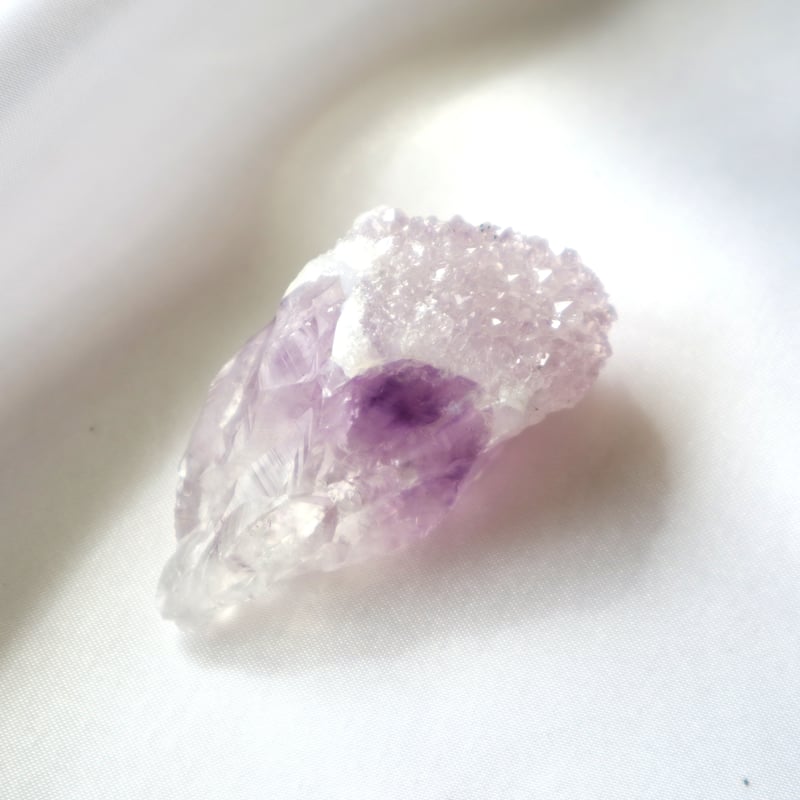 スノーキャップアメジスト | nijinowa stones