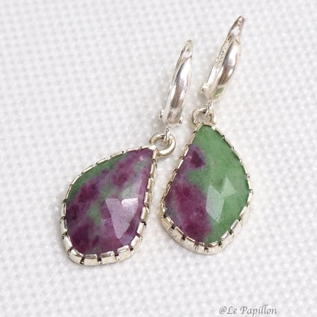 ナチュラルサファイア❤︎シルバーピアス