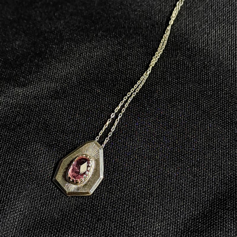 アンシンメトリー ピンクトルマリン シルバーネックレス | Le Papillon