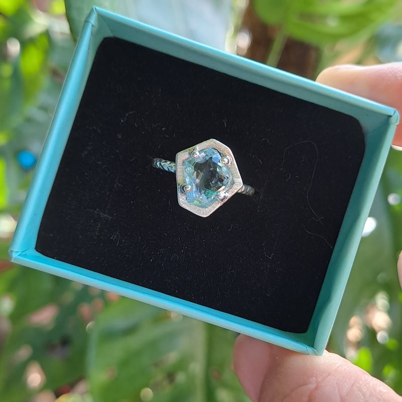 13号 氷の欠片アクアマリン シルバーリング | Le Papillon Jewelry