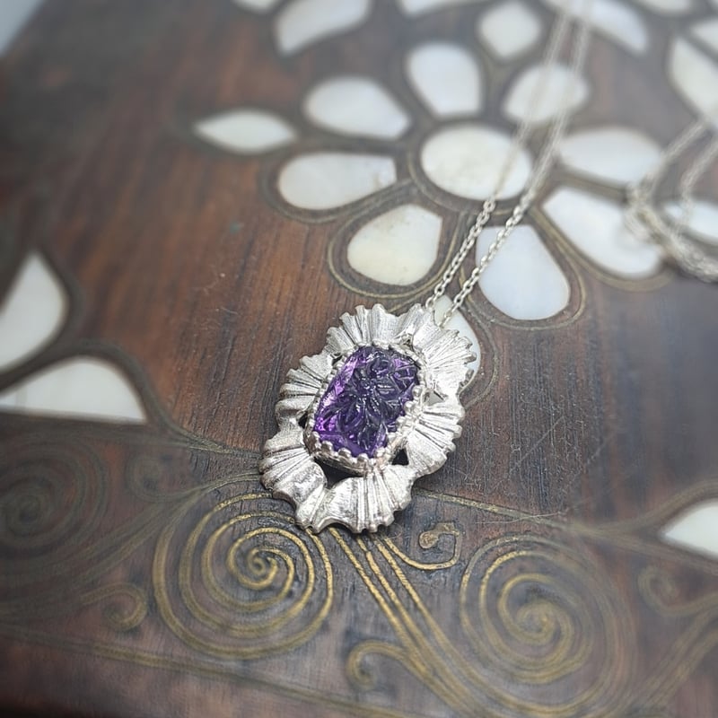 Flowerカービング アメジスト シルバーネックレス | Le Papillon Jewelry