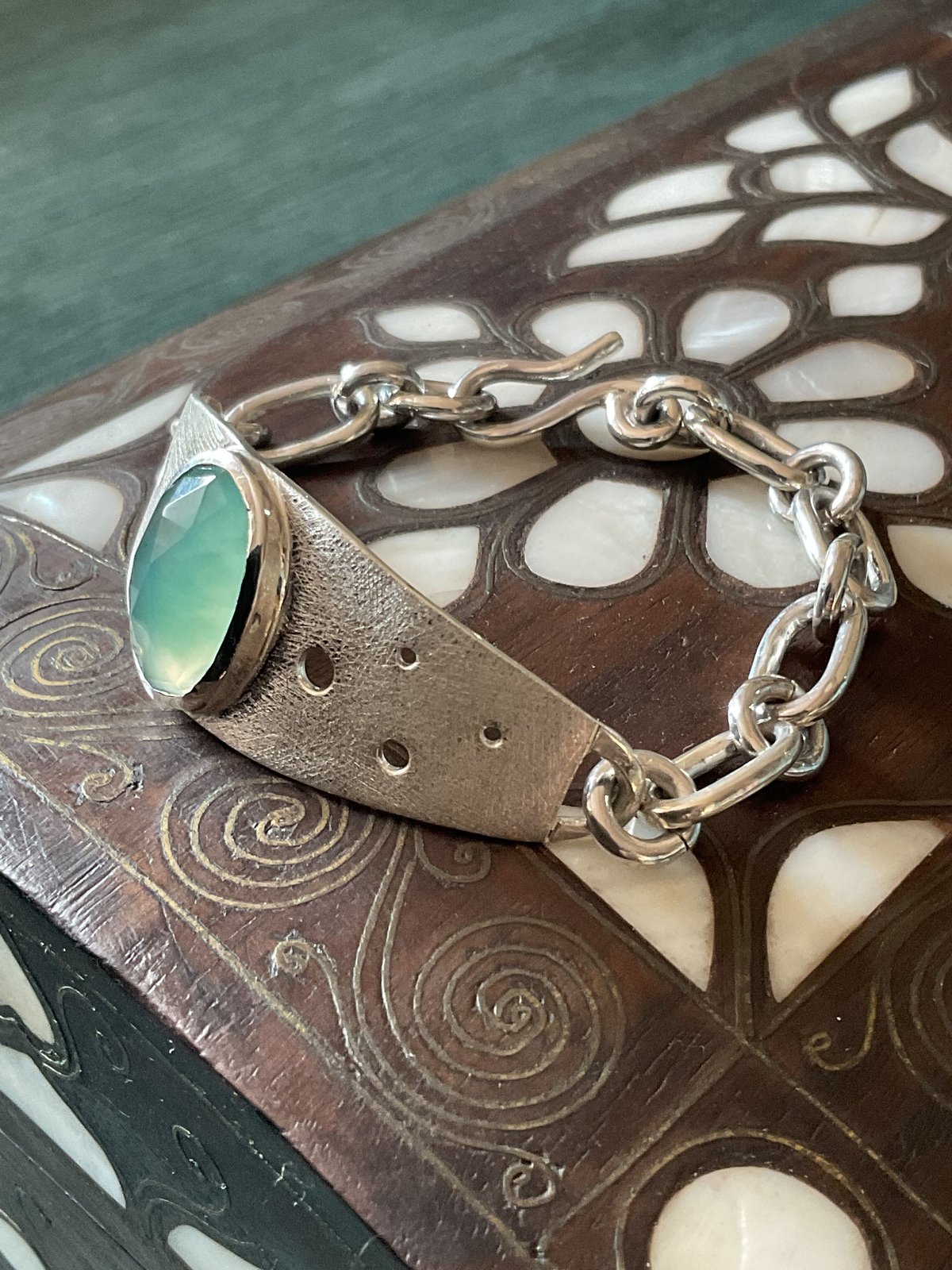 癒し色アクアプレーズ シルバーバングルブレスレット | Le Papillon  