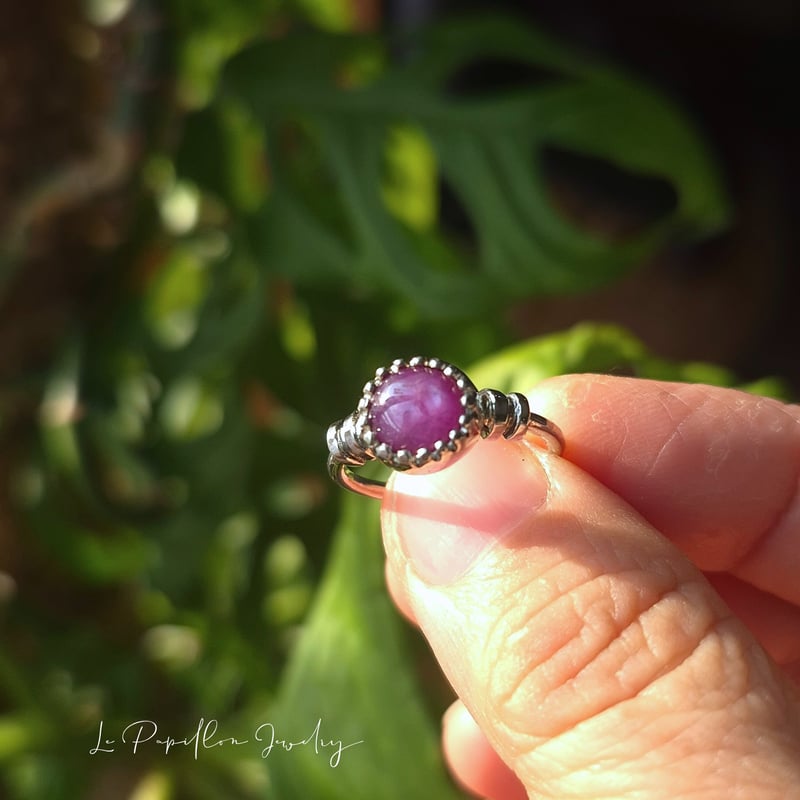 11号 レッドパープル スターサファイア シルバーリング | Le Papillon
