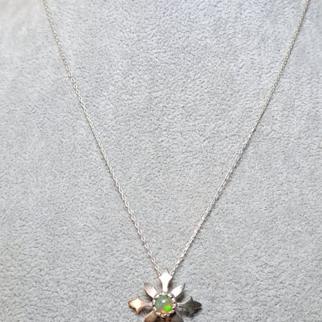 Fleur プレシャスオパール シルバーネックレス