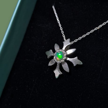 Fleur プレシャスオパール シルバーネックレス