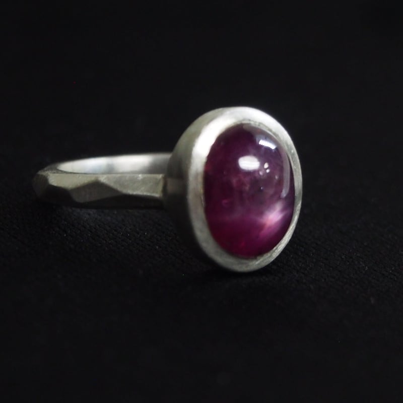 9.5号 ワイン色スタールビーSVリング | Le Papillon Jewelry