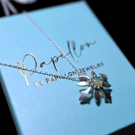 Fleur プレシャスオパール シルバーネックレス