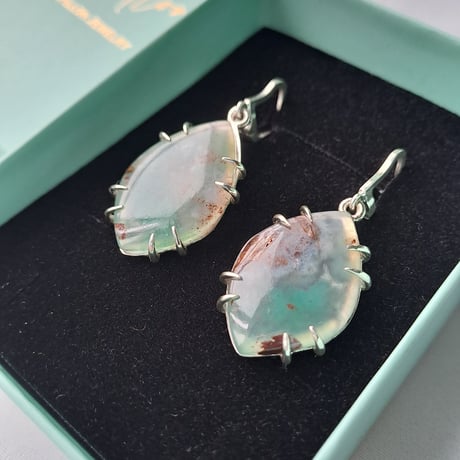 美麗レア物アクアプレーズ シルバーピアス