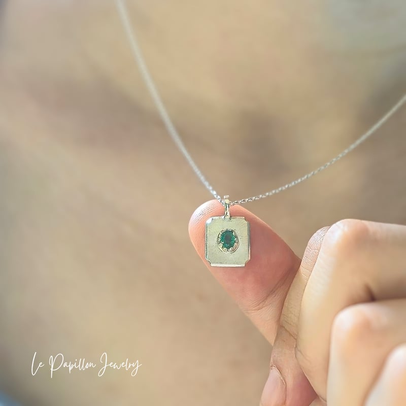 Cadre エメラルド シルバーネックレス | Le Papillon Jewelry