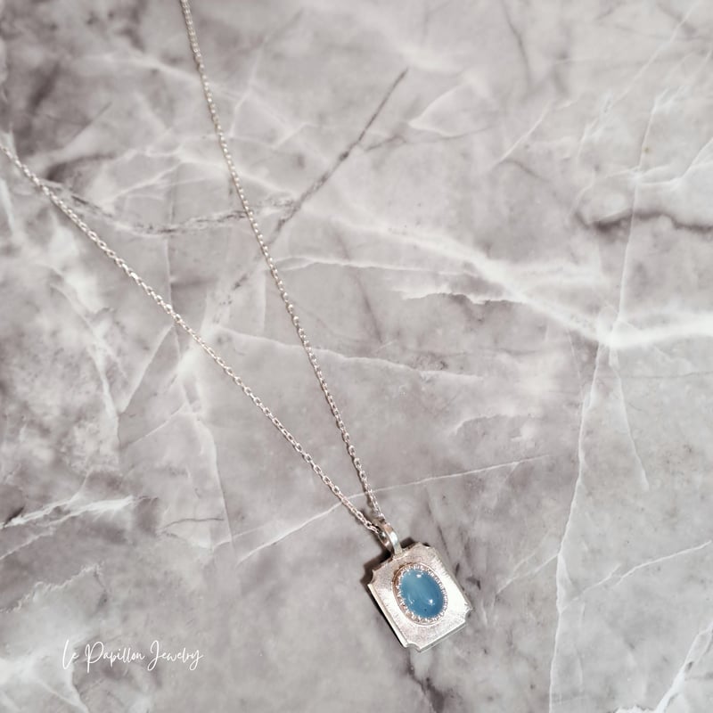 Cadre シーブルーカルセドニー シルバーネックレス | Le Papillon Jewelry