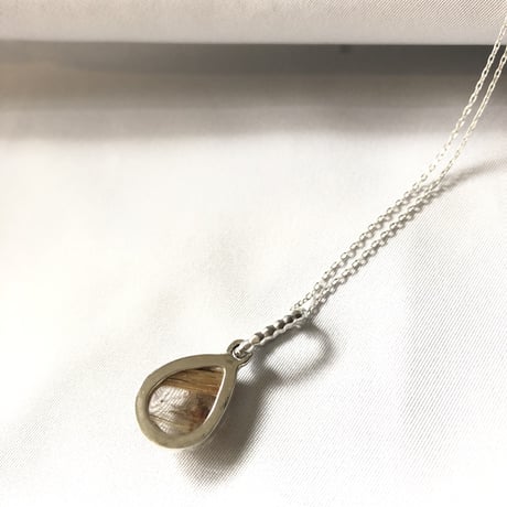 コロンとした綺麗なルチルクォーツ　シルバーネックレス
