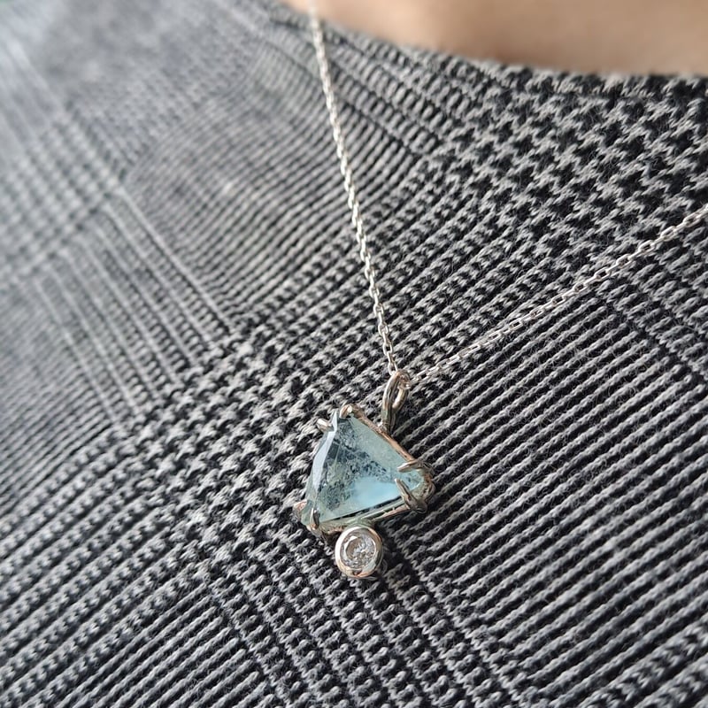 トライアングルなアクアマリン&cz シルバーネックレス | Le Papillon 