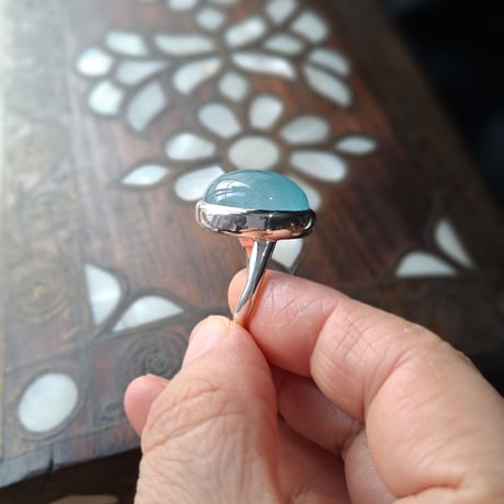 16号　虹入り大粒ナチュラルアクアマリン　シルバーリング
