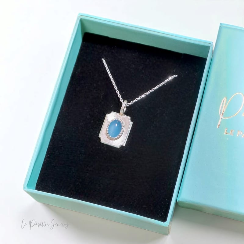 Cadre シーブルーカルセドニー シルバーネックレス | Le Papillon Jewelry