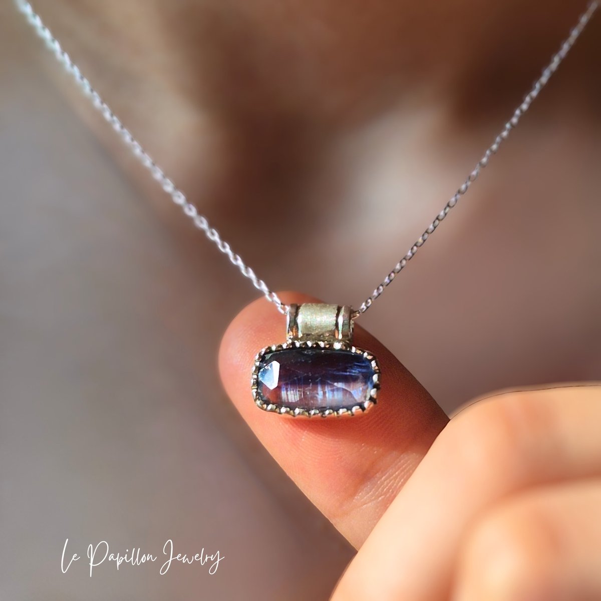 海色ローズカット カイヤナイト シルバーネックレス | Le Papillon Jewelry