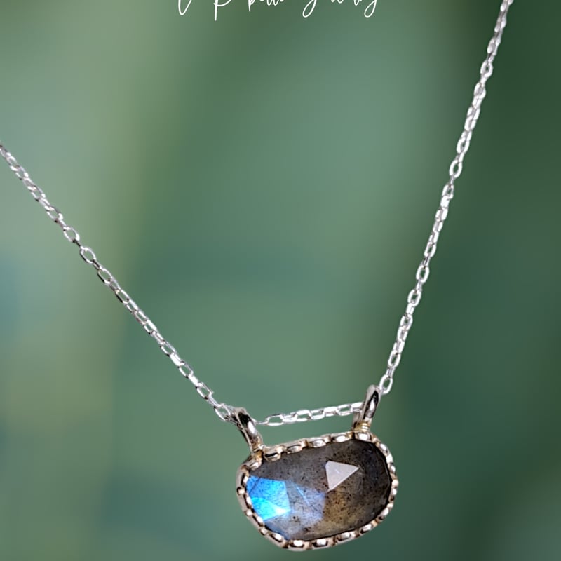 美しい青 ラブラドライト シルバーネックレス | Le Papillon Jewelry 美しい青 ラブラドライト シルバーネックレス | Le Papillon Jewelry