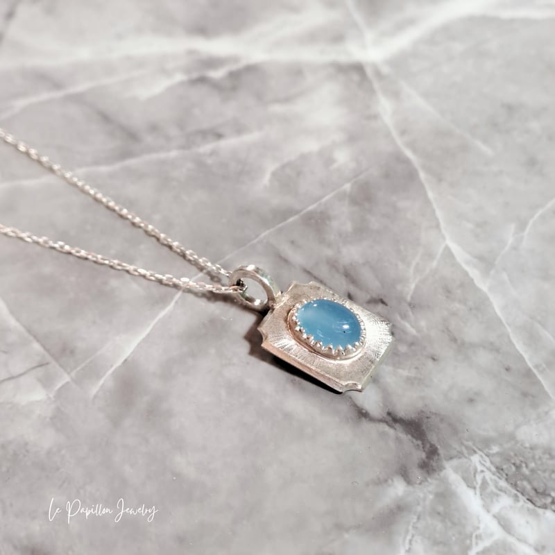 Cadre シーブルーカルセドニー シルバーネックレス | Le Papillon Jewelry