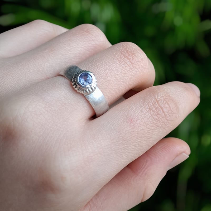 14.5号 大人色タンザナイト シルバーリング | Le Papillon Jewelry
