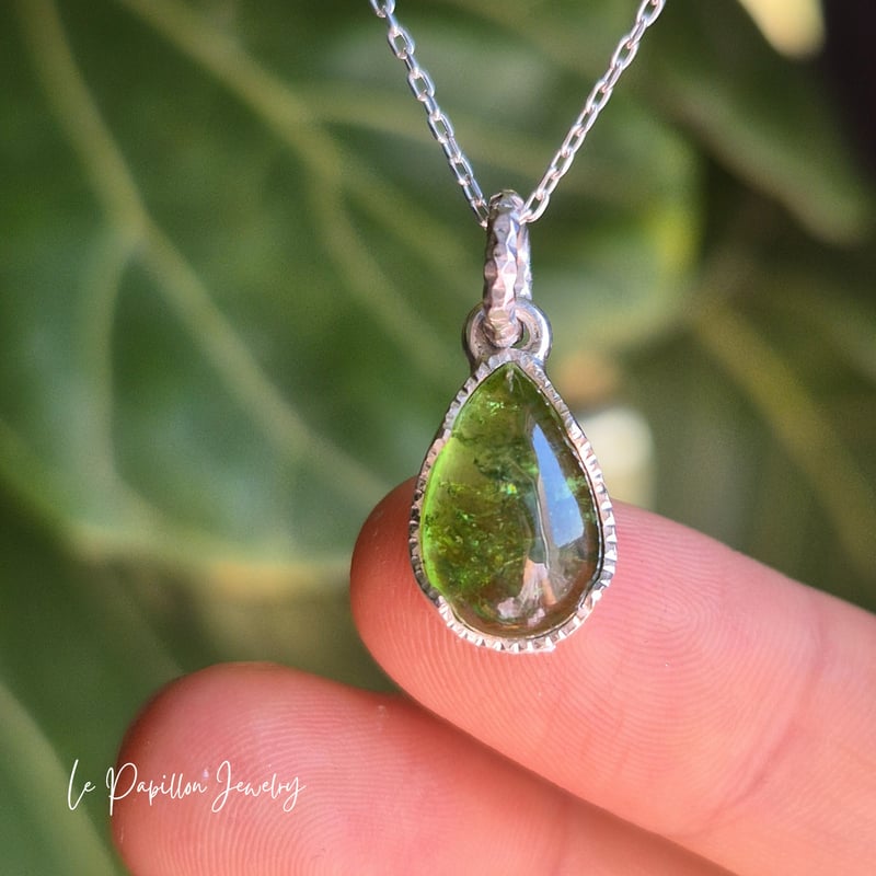 森の雫 グリーントルマリン シルバーネックレス | Le Papillon Jewelry