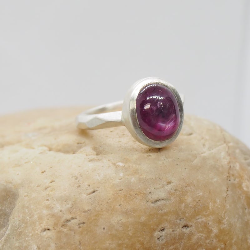 9.5号 ワイン色スタールビーSVリング | Le Papillon Jewelry