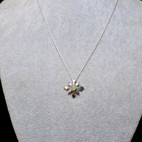 Fleur プレシャスオパール シルバーネックレス