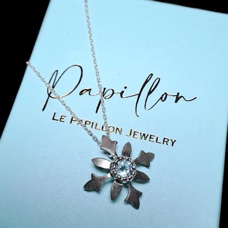 Fleur ブルートパーズ シルバーネックレス