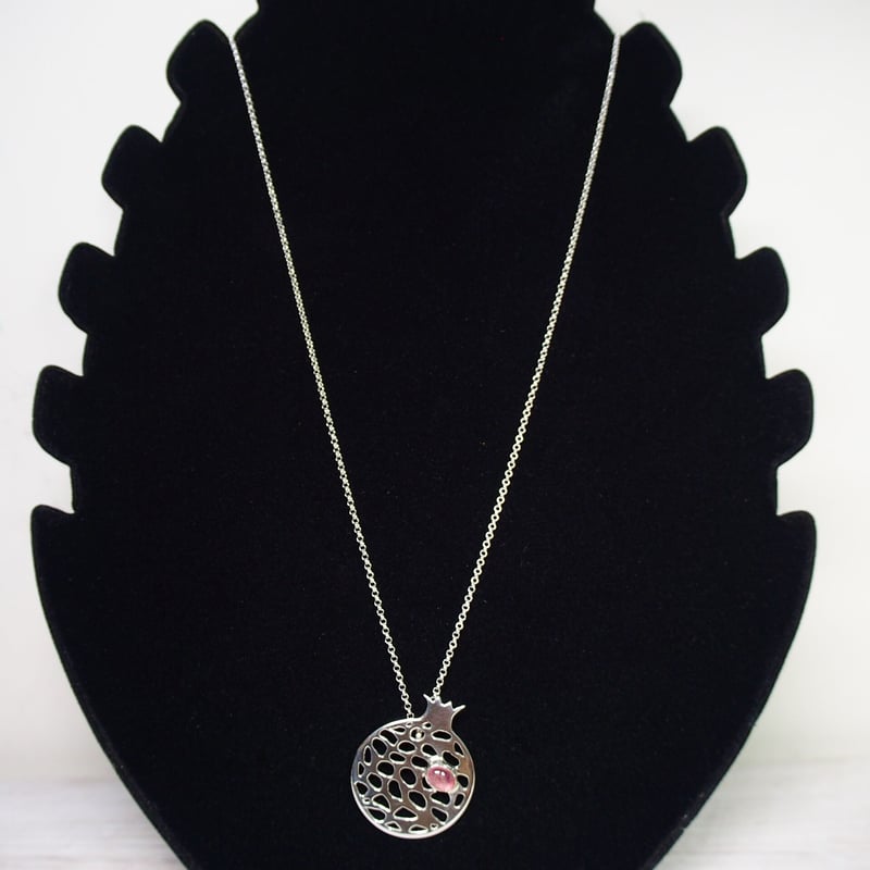 豊穣のシンボル柘榴＊ピンクトルマリン SVネックレス | Le