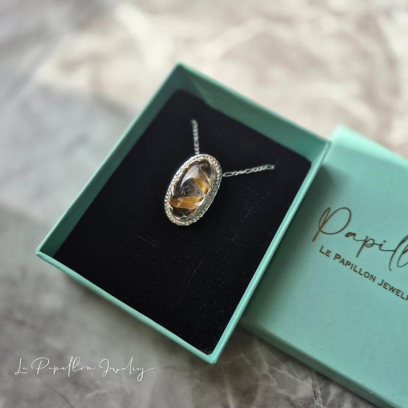 大きめ 美麗なタイチンルチル シルバーネックレス | Le Papillon Jewelry