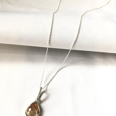 コロンとした綺麗なルチルクォーツ　シルバーネックレス