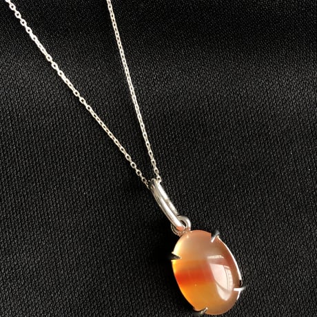 キャンディカラー　アゲート　Silverネックレス