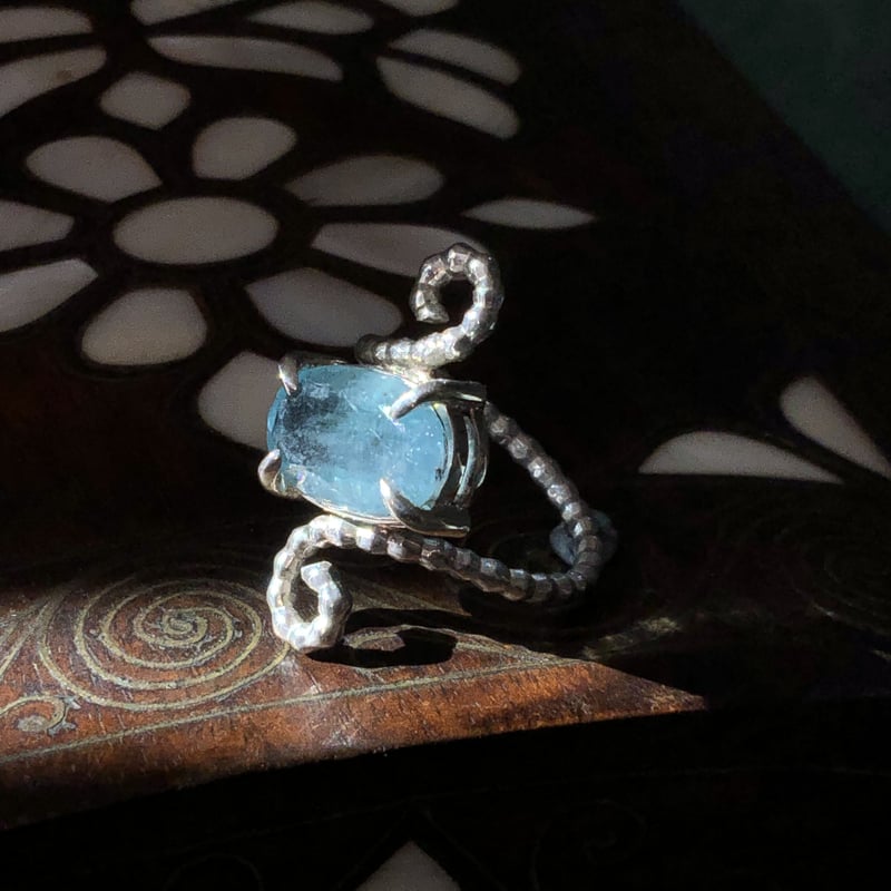 14号 パライバカラー カイヤナイト シルバーリング | Le Papillon Jewelry 14号 パライバカラー カイヤナイト シルバーリング | Le Papillon Jewelry