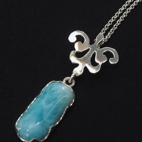 カリブの水色ラリマーネックレス