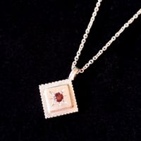 艶やか星のルビー シルバーネックレス