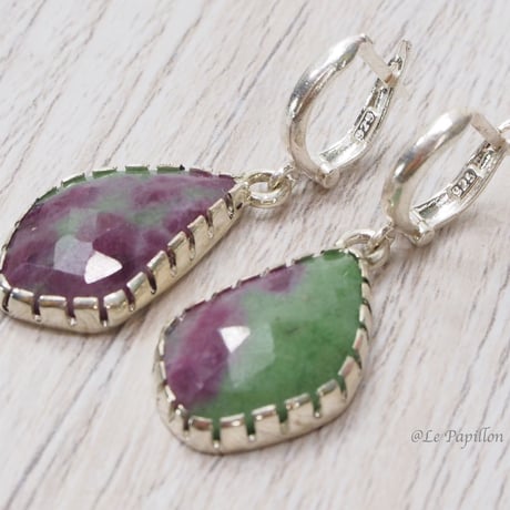 ナチュラルサファイア❤︎シルバーピアス