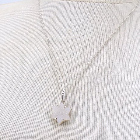 六芒星クリスタルドゥルージーSVネックレス