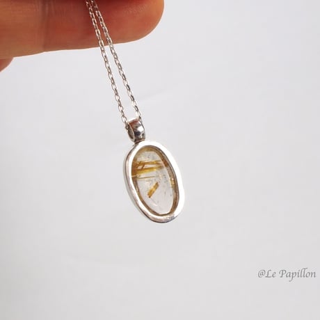普段使いに！金線ルチルクォーツ❤︎シルバーネックレス