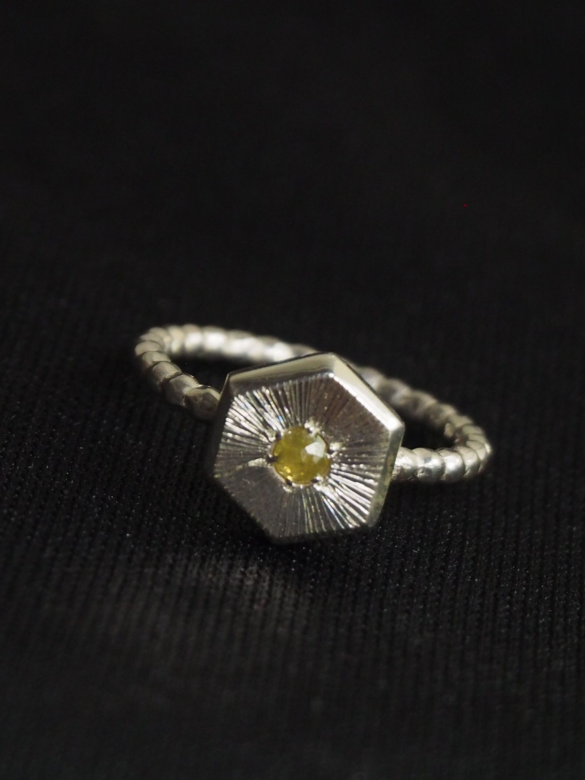 11.5号0.12ctシャンパンカラー・ナチュラルダイヤモンド リング | Le