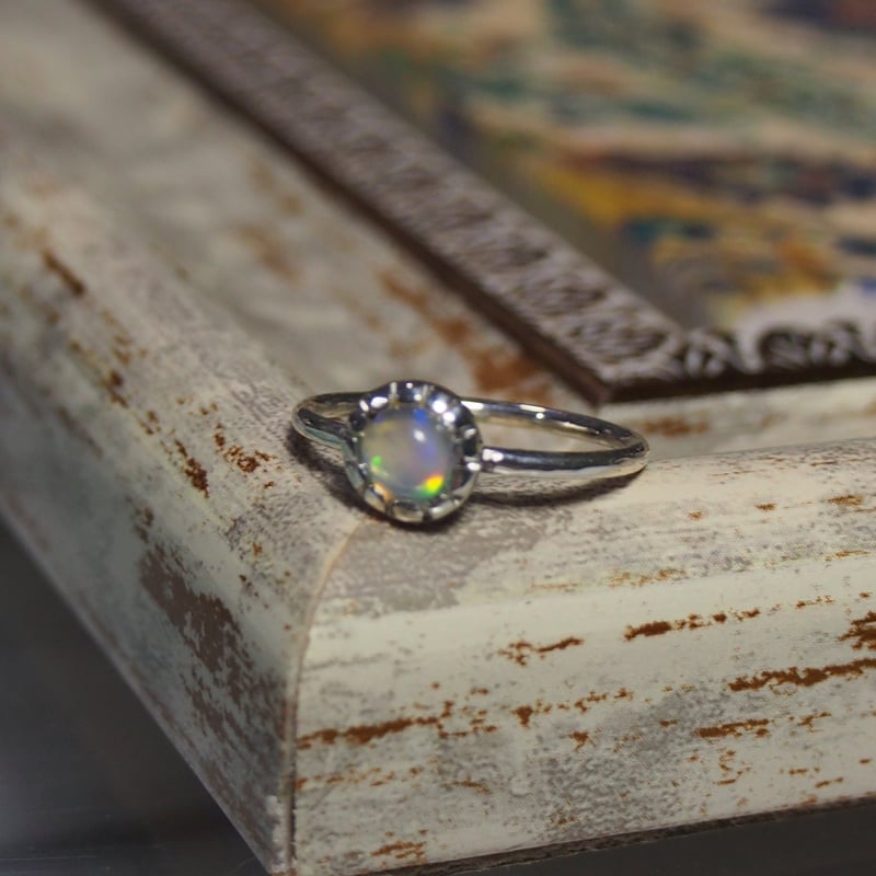 オパール シルバーリング 4〜16号 上質5ミリ オパール シルバーリング | Le Papillon Jewelry