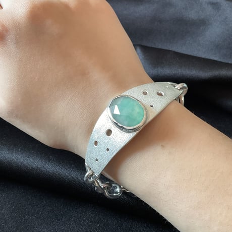 癒し色アクアプレーズ　シルバーバングルブレスレット