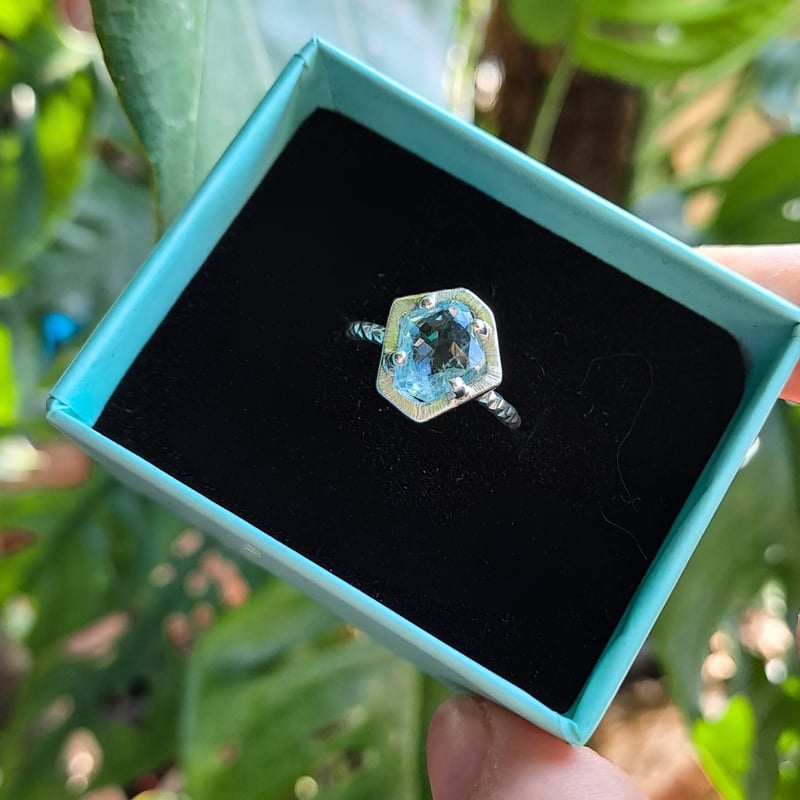 13号 氷の欠片アクアマリン シルバーリング | Le Papillon Jewelry